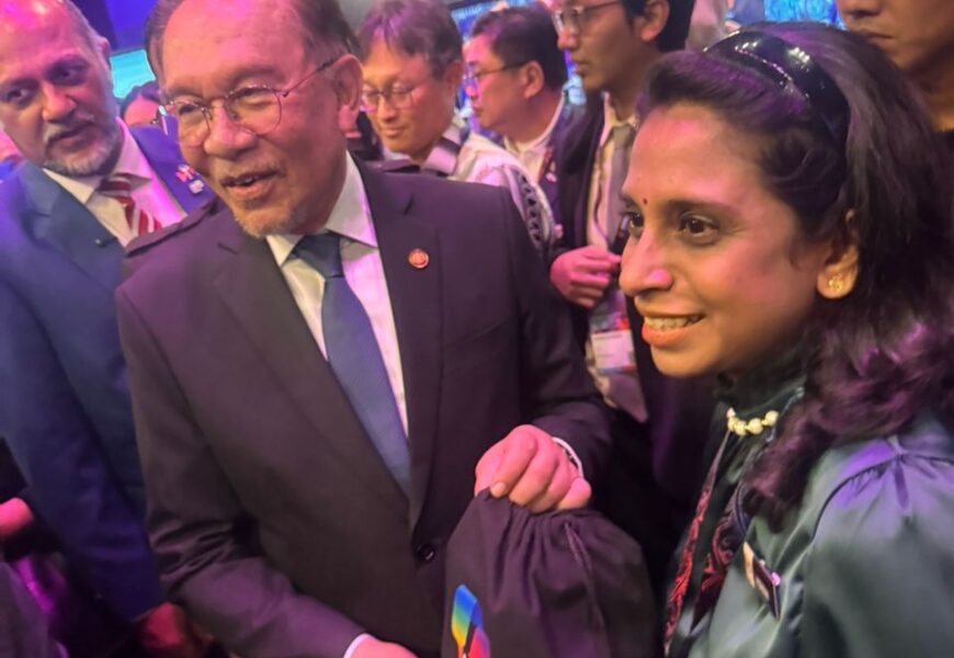 எதிர்காலக் கல்வியில் செயற்கை நுண்ணறிவு (AI) ஒருங்கிணைப்பு – ASEAN AI Malaysia Summit 2025-ல் வெளிப்பாடு எதிர்காலக் கல்வியில் செயற்கை நுண்ணறிவு (AI) ஒருங்கிணைப்பு – ASEAN AI Malaysia Summit 2025-ல் வெளிப்பாடு
