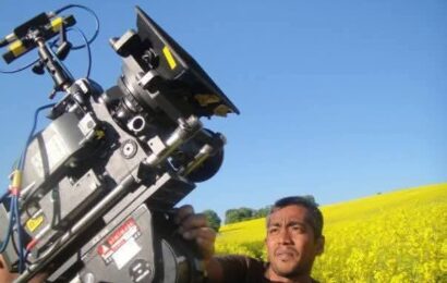 சரவாக்கில் படப்பிடிப்பு பணிகள் நடந்து கொண்டிருந்த போது ஒரு சாலை விபத்தில் பல காரணிகள் உள்ளடக்கியது நிலையில் ஜய கண்ணேஷ் ஜனார்த்தனம் அவர்கள் உயிரிழந்துள்ளதாகத் தெரிவிக்கப்படுகிறது