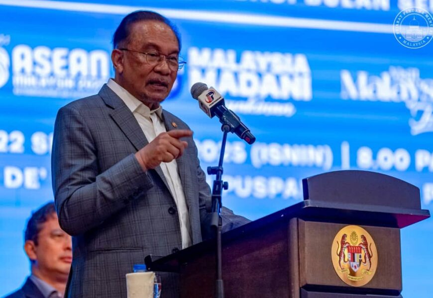 மலேசிய மக்கள் BUDI95 திட்டத்தின் மூலம் ரோன் 95 பெட்ரோலுக்கு மாதத்திற்கு 300 லிட்டர் வரம்பைப் பெறுவார்கள் – பிரதமர் அன்வார் மலேசிய மக்கள் BUDI95 திட்டத்தின் மூலம் ரோன் 95 பெட்ரோலுக்கு மாதத்திற்கு 300 லிட்டர் வரம்பைப் பெறுவார்கள் – பிரதமர் அன்வார்