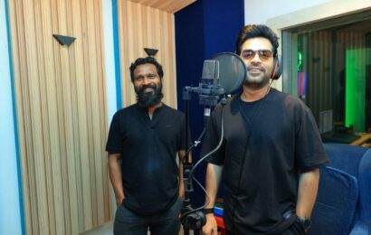 வெற்றிமாறன் – சிலம்பரசன் இணையும் படத்தின் ப்ரோமோ அக்டோபர் 4 அன்று வெளியீடு