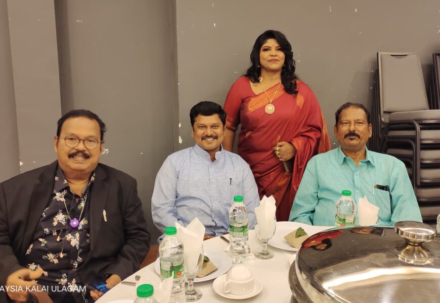 குவின்ஸ் எம்பையர் ரிசோர்ஸஸ் (QUINS EMPIRE RESOURCES) நிறுவனம் “Expert To Make It Perfect” என்ற கோஷத்துடன் தீபாவளி சிறப்புப் பட்டிமன்றத்தை சிறப்பாக ஏற்பாடு செய்துள்ளது.