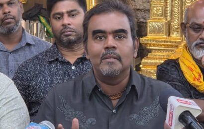 மலேசியா அய்யப்பா சேவா சங்கம் சார்பில் இன்று ஒரு விசேஷ பத்திரிகையாளர் சந்திப்பு நடத்தப்பட்டது. மலேசியா அய்யப்பா சேவா சங்கம் சார்பில் இன்று ஒரு விசேஷ பத்திரிகையாளர் சந்திப்பு நடத்தப்பட்டது.