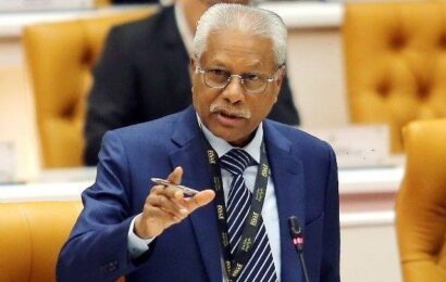 பேராக் மாநில ஆட்சிக்குழு உறுப்பினர் அ.சிவநேசன் டத்தோ விருது பெறுகிறார் 