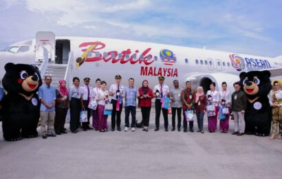 ஈப்போ-சிங்கப்பூர் இடையிலான நேரடி விமான சேவையை பாத்தேக் ஏர் தொடங்கியது