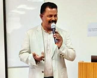 யூனிவர்சிட்டி மலாயா (Universiti Malaya), கோலாலம்பூரில் நடைபெற்ற மாணவர் மேம்பாட்டு நிகழ்ச்சியில் (STPM Student Development Programme) Tasly Sdn Bhd