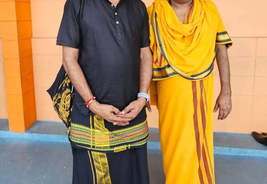 SJK (T) லடாங் வல்லம்ப்ரோசா, காப்பார் பள்ளி வளாகத்தில் நடைபெற்ற பன்னிரு திருமுறை பாராயண விழா – தெய்வீக அதிர்வுகளும் பக்தி உணர்வுகளும் நிறைந்த ஆன்மிக நிகழ்வு. SJK (T) லடாங் வல்லம்ப்ரோசா, காப்பார் பள்ளி வளாகத்தில் நடைபெற்ற பன்னிரு திருமுறை பாராயண விழா – தெய்வீக அதிர்வுகளும் பக்தி உணர்வுகளும் நிறைந்த ஆன்மிக நிகழ்வு.