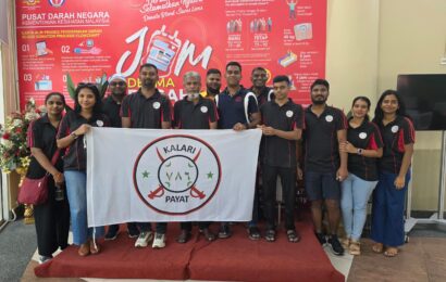 மலேசிய கலரி பயட்டு சங்கம் ஏற்பாடு செய்த இரத்த தான முகாம் – மனிதநேயத்தின் சிறந்த முன்னுதாரணம் மலேசிய கலரி பயட்டு சங்கம் ஏற்பாடு செய்த இரத்த தான முகாம் – மனிதநேயத்தின் சிறந்த முன்னுதாரணம்