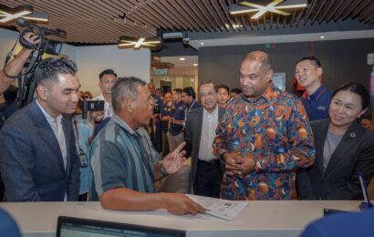 நாட்டின் திறன் சூழலை வலுப்படுத்தும் முயற்சி – TalentCorp-க்கு Datuk Ramanan தலைமையிலான KESUMA குழு பயணம் நாட்டின் திறன் சூழலை வலுப்படுத்தும் முயற்சி – TalentCorp-க்கு Datuk Ramanan தலைமையிலான KESUMA குழு பயணம்