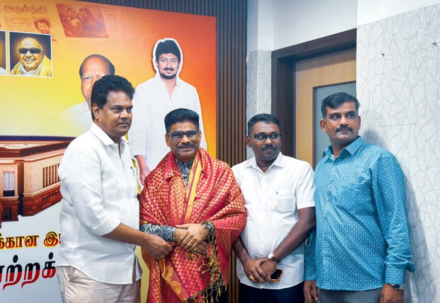 தமிழ் புலம்பெயர் தினம் 2026 நிகழ்வை முன்னிட்டு, பினாங்கு மாநில அரசின் அதிகாரப்பூர்வ பிரதிநிதிக் குழுவை பினாங்கு மாநில செயற்குழு உறுப்பினர் டத்தோ சுந்தரராஜூ தலைமையிலே வழிநடத்தினார். தமிழ் புலம்பெயர் தினம் 2026 நிகழ்வை முன்னிட்டு, பினாங்கு மாநில அரசின் அதிகாரப்பூர்வ பிரதிநிதிக் குழுவை பினாங்கு மாநில செயற்குழு உறுப்பினர் டத்தோ சுந்தரராஜூ தலைமையிலே வழிநடத்தினார்.