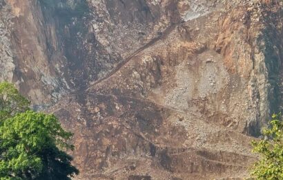 சிம்பாங் புலாய் ‘பிரசித்தி பெற்ற’ விளம்பர பலகை நினைவுகளாக மாறியது