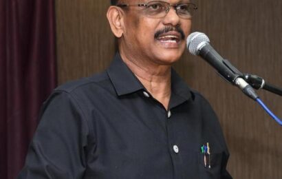 பள்ளிகளின் நன்னெறி பாடத்திட்டத்தில் ‘சனாதன தர்மம்’ சேர்க்கும் முன்மொழிவு கைவிடப்பட வேண்டுமென மலேசிய மாந்தநேயத் திராவிடர் கழகத்தின் தலைவர் நாக. பஞ்சு வலியுறுத்தினார்.* பள்ளிகளின் நன்னெறி பாடத்திட்டத்தில் ‘சனாதன தர்மம்’ சேர்க்கும் முன்மொழிவு கைவிடப்பட வேண்டுமென மலேசிய மாந்தநேயத் திராவிடர் கழகத்தின் தலைவர் நாக. பஞ்சு வலியுறுத்தினார்.*