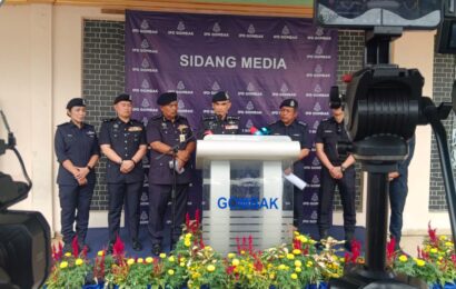 தைப்பூசம் 2026: பத்துமலை சுற்றுவட்டாரத்தில் 7 முக்கிய சாலைகள் மூடல்; 1,520 போலீசார் பாதுகாப்பு பணியில் ஈடுபடுத்தப்படுவர் தைப்பூசம் 2026: பத்துமலை சுற்றுவட்டாரத்தில் 7 முக்கிய சாலைகள் மூடல்; 1,520 போலீசார் பாதுகாப்பு பணியில் ஈடுபடுத்தப்படுவர்