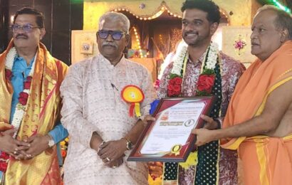 திரு. கணேசன் – ஸ்ரீ ஆதி சங்கரர் திருமடம், அம்பாங் அமைப்பின் 25-ஆம் ஆண்டு வெள்ளி விழா