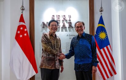 மலேசிய பிரதமர் Anwar Ibrahim (PMX), சிங்கப்பூர் பிரதமர் Lawrence Wong அவர்களை சிறப்பு உத்தியோகபூர்வ விஜயத்தின் ஒரு பகுதியாக கோலாலம்பூரில் அமைந்துள்ள Seri Negara மாளிகையில் வரவேற்று விருந்தளித்தார்.