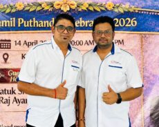 கல்வி, மருத்துவம் மற்றும் வணிகம் உள்ளிட்ட பல்வேறு துறைகளில் முன்னேற்றம் காண இந்திய இளைஞர்கள் அதிக ஆர்வத்துடன் ஈடுபட வேண்டும்