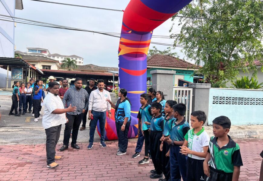 ஆண்ட்ரூ டேவிட் – சுங்கை பெசி தமிழ்ப்பள்ளி (SJKT Sungai Besi) 2026ஆம் ஆண்டிற்கான வருடாந்திர மெருகூட்டப்பட்ட “மெரண்டஸ் தேசா” (Merentas Desa) ஓட்டப்பந்தய விழா