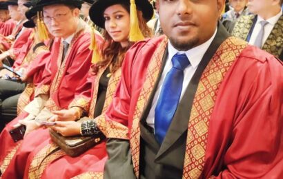 செஃப் டாக்டர் நரேஷ் பாலகிருஷ்ணன் (H.C.) – 25 ஆண்டுகால சிறப்புப் பயணத்தை கொண்டாடி, மலேசிய இளைஞர்களுக்கான ஹாஸ்பிடாலிட்டி அகாடமியை அறிமுகப்படுத்துகிறார் செஃப் டாக்டர் நரேஷ் பாலகிருஷ்ணன் (H.C.) – 25 ஆண்டுகால சிறப்புப் பயணத்தை கொண்டாடி, மலேசிய இளைஞர்களுக்கான ஹாஸ்பிடாலிட்டி அகாடமியை அறிமுகப்படுத்துகிறார்