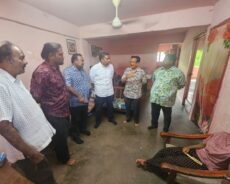 டெங்க்கில் தாமான் பெர்மாத்தாவில் வசிக்கும் கங்காமா குப்புசாமி குடும்பத்திற்கு நலத்திட்டப் பார்வை