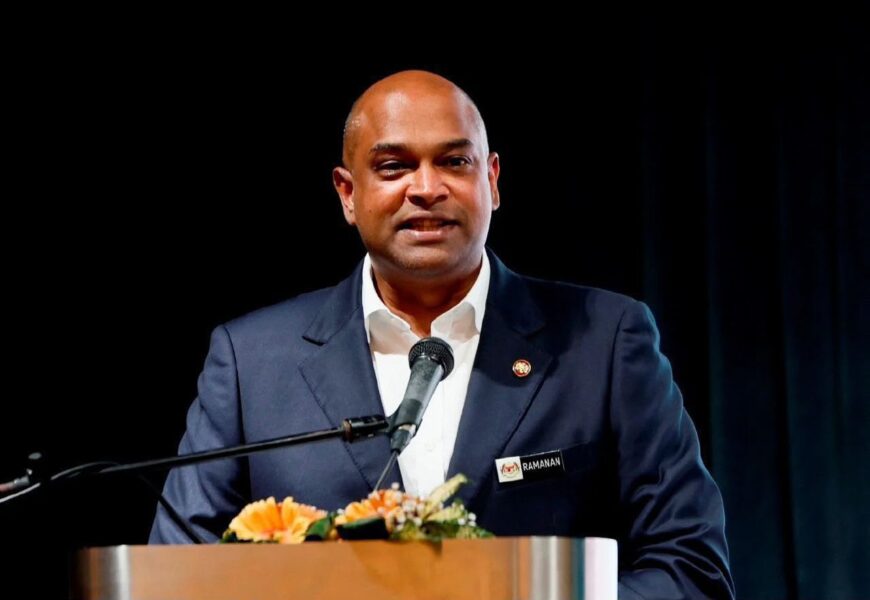 இந்திய சமூகத்தின் மேம்பாட்டிற்காக மித்ரா நிதி உயர்வுடன் பன்முக சிறப்புத் திட்டங்கள்: அமைச்சர் ரமணன் இந்திய சமூகத்தின் மேம்பாட்டிற்காக மித்ரா நிதி உயர்வுடன் பன்முக சிறப்புத் திட்டங்கள்: அமைச்சர் ரமணன்